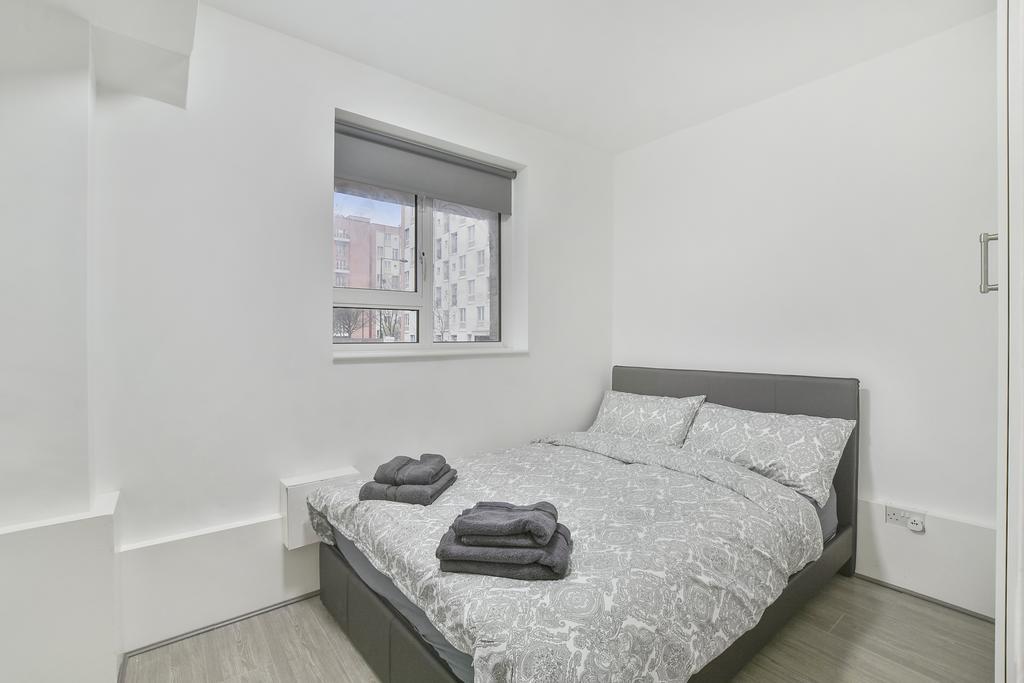 לונדון Sachin'S 2 Bedrooms Apartment מראה חיצוני תמונה